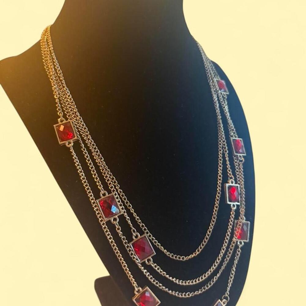 Whimsigoth multi layer ruby red - Picture 3 of 5